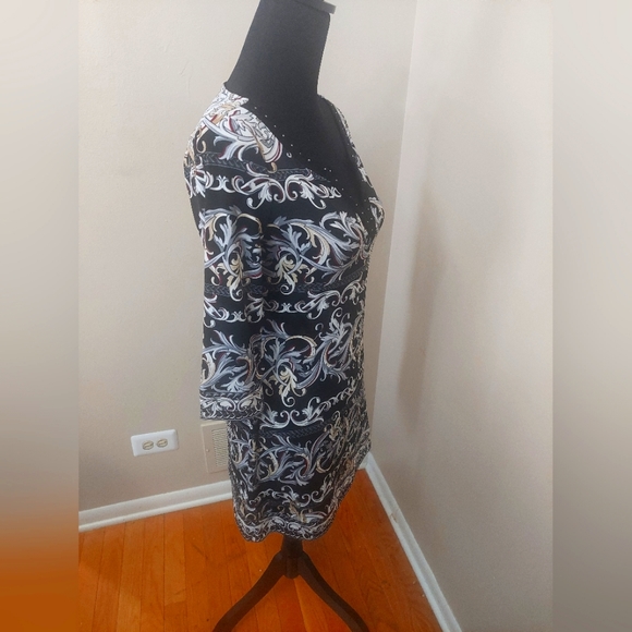 WHBM Scroll Pattern Dress - Picture 4 of 7